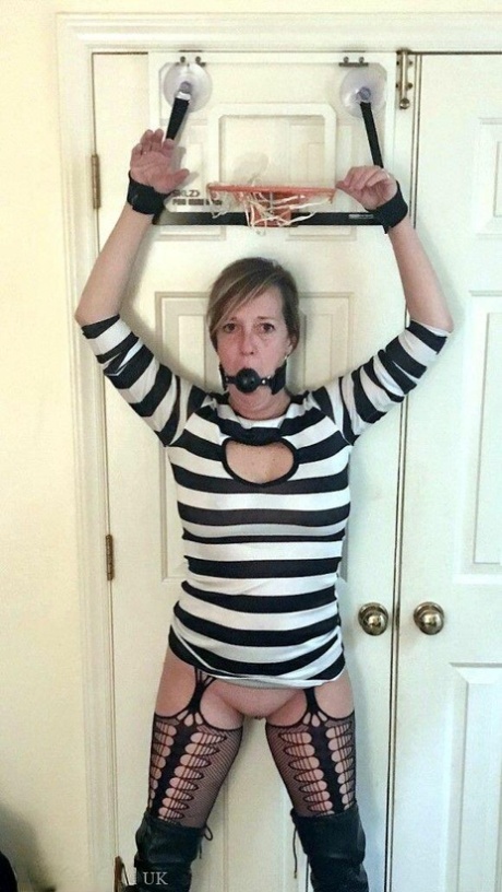 Amateur lady Meyer is gagged and restrained in various locations at home