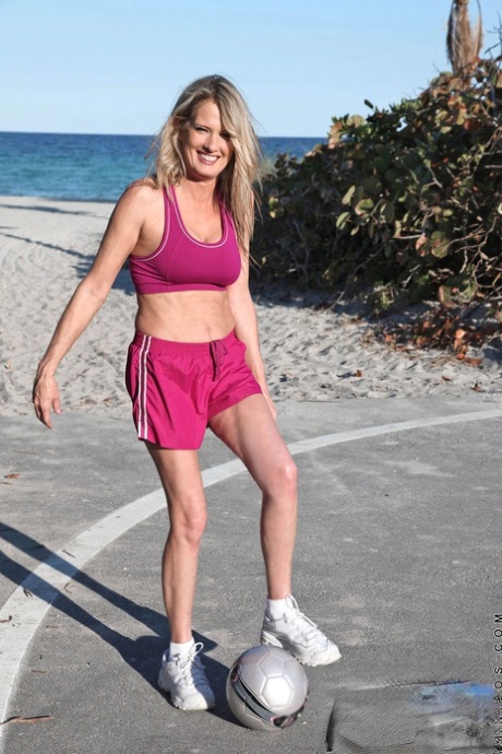 Blonde athlete Bridgette Lee shows off her big areolas & fingers herself