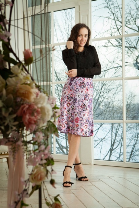 Met Art starring Ulia XXX Gallery