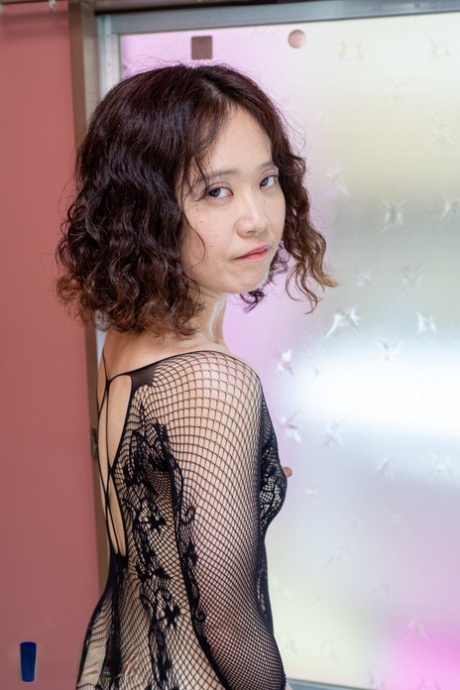 Mature NL performed by Doggy Harukaze, Kanako Domoto XXX Images